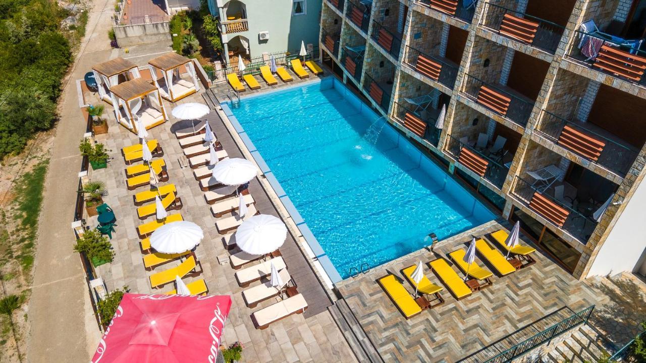 Arabela 2 Apartments Utjeha Exterior foto